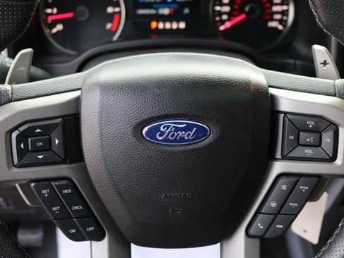 Used 2018 Ford F150 Raptor w/ Equipment Group 801A Mid image 11