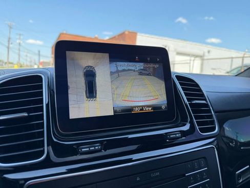 Used 2017 Mercedes-Benz GLS 450 4MATIC image 27