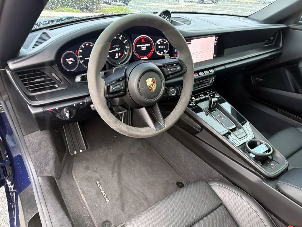 Used 2024 Porsche 911 Targa 4 GTS AWD/4WD image 15