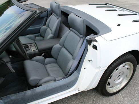 Used 1991 Chevrolet Corvette Convertible image 22