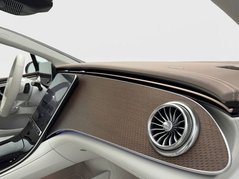 Used 2023 Mercedes-Benz EQE 500 500 Sedan NAV,CAM,PANO,CLMT ST image 46