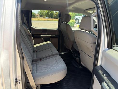 Used 2017 Ford F150 XLT w/ Equipment Group 302A Luxury AWD/4WD image 6