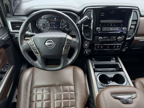 Used 2024 Nissan Titan Platinum Reserve w/ Moonroof Package image 13