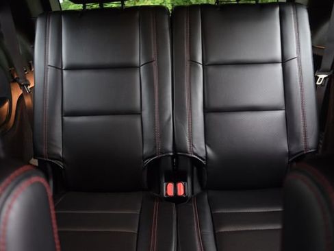 Used 2023 Dodge Durango GT RWD image 18