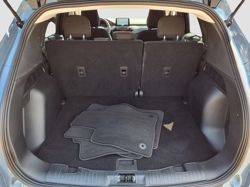 Used 2025 Ford Escape Active w/ Cold Weather Package FWD image 35