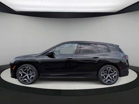 Used 2024 BMW iX xDrive50 w/ Premium Package AWD/4WD image 5