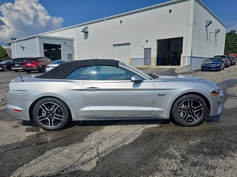 Used 2019 Ford Mustang GT Premium RWD image 11