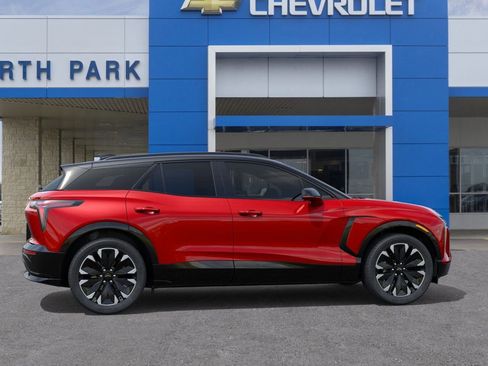 New 2026 Chevrolet Blazer EV RS image 5
