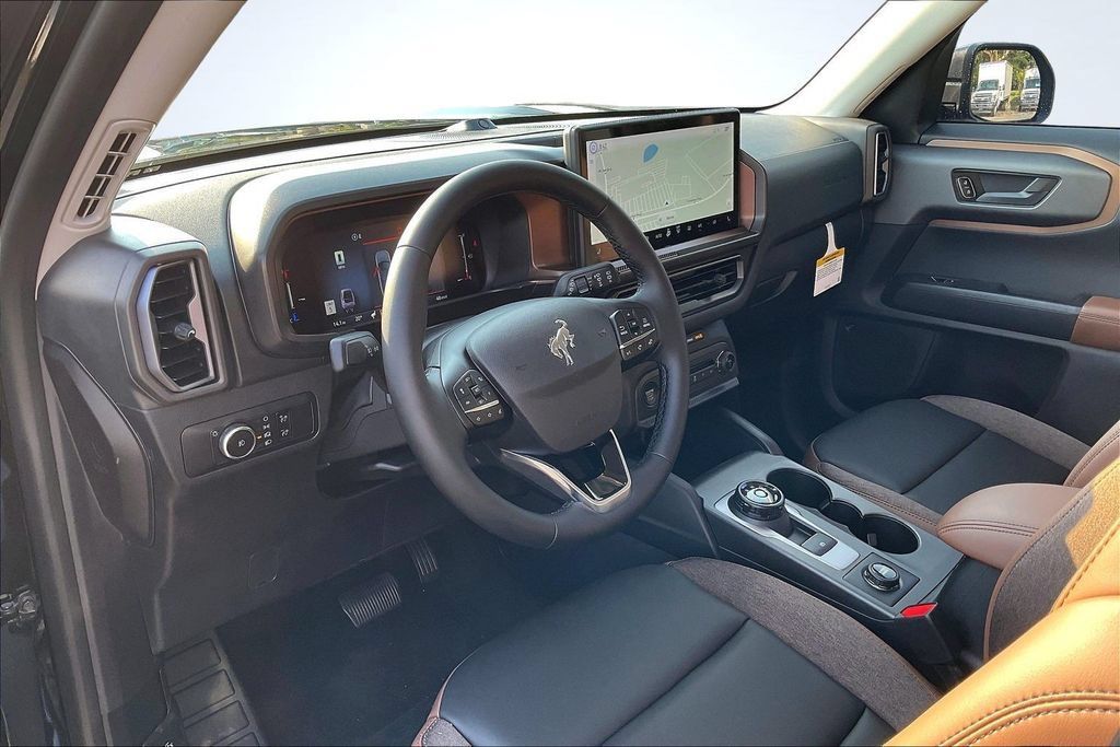 New 2026 Ford Bronco Sport Outer Banks w/ Outer Banks Tech Package+ AWD/4WD image 7