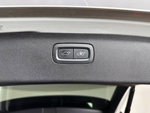 Used 2024 Volvo XC90 T8 Plus w/ Protection Package Premier image 24