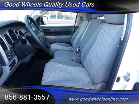 Used 2012 Toyota Tundra 4x4 Double Cab w/ Tow Pkg image 14