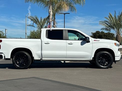 Used 2025 Chevrolet Silverado 1500 RST image 3