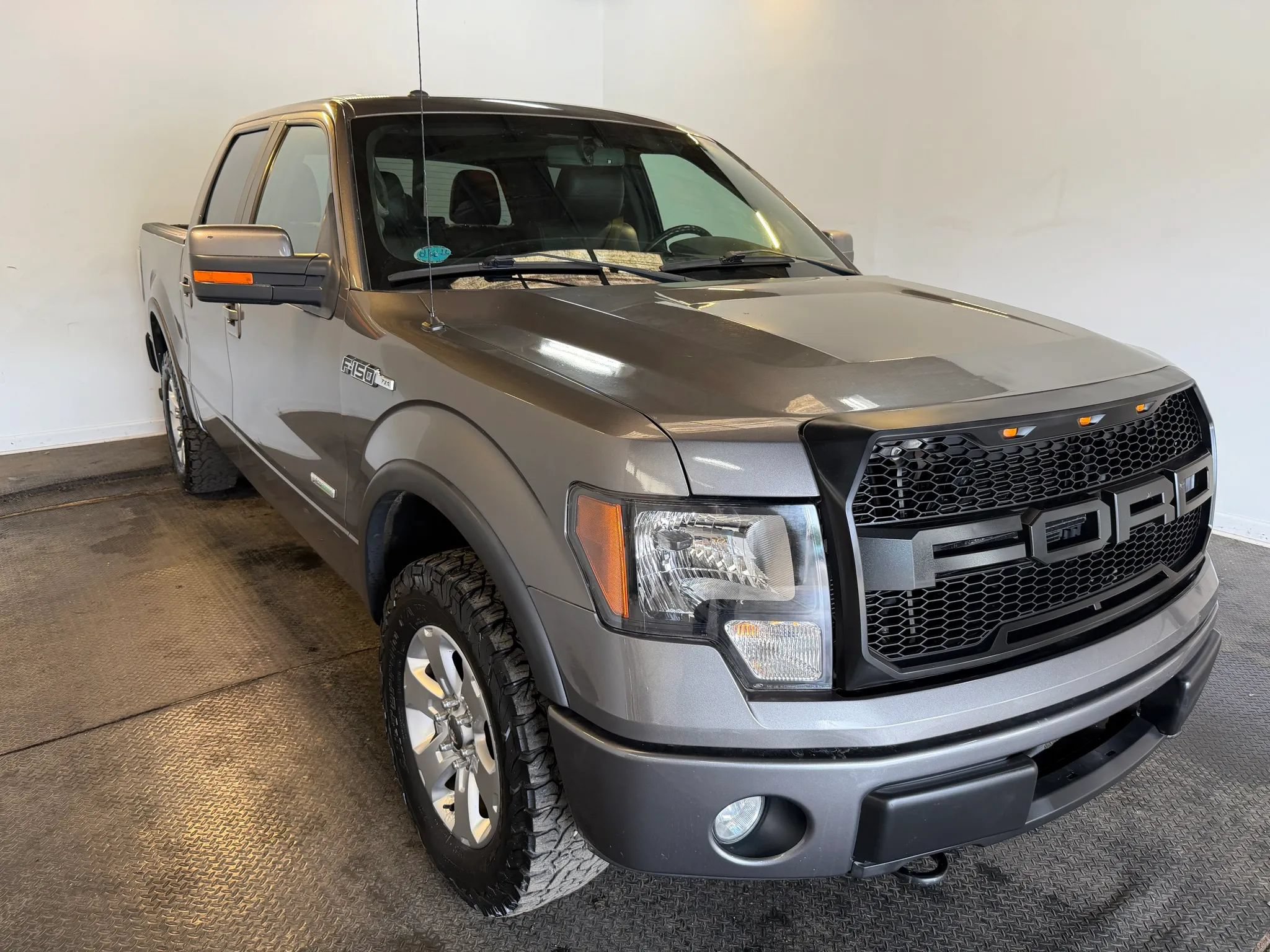 Used 2012 Ford F150 FX4 w/ FX Luxury Pkg AWD/4WD image 4