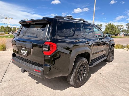 Used 2025 Toyota 4Runner TRD Off-Road Premium w/ Tow Technology Package AWD/4WD image 9