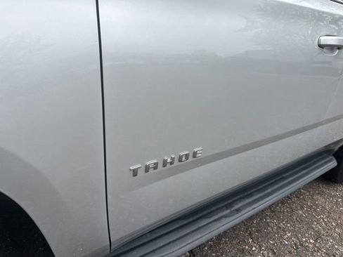 Used 2019 Chevrolet Tahoe LS AWD/4WD image 11