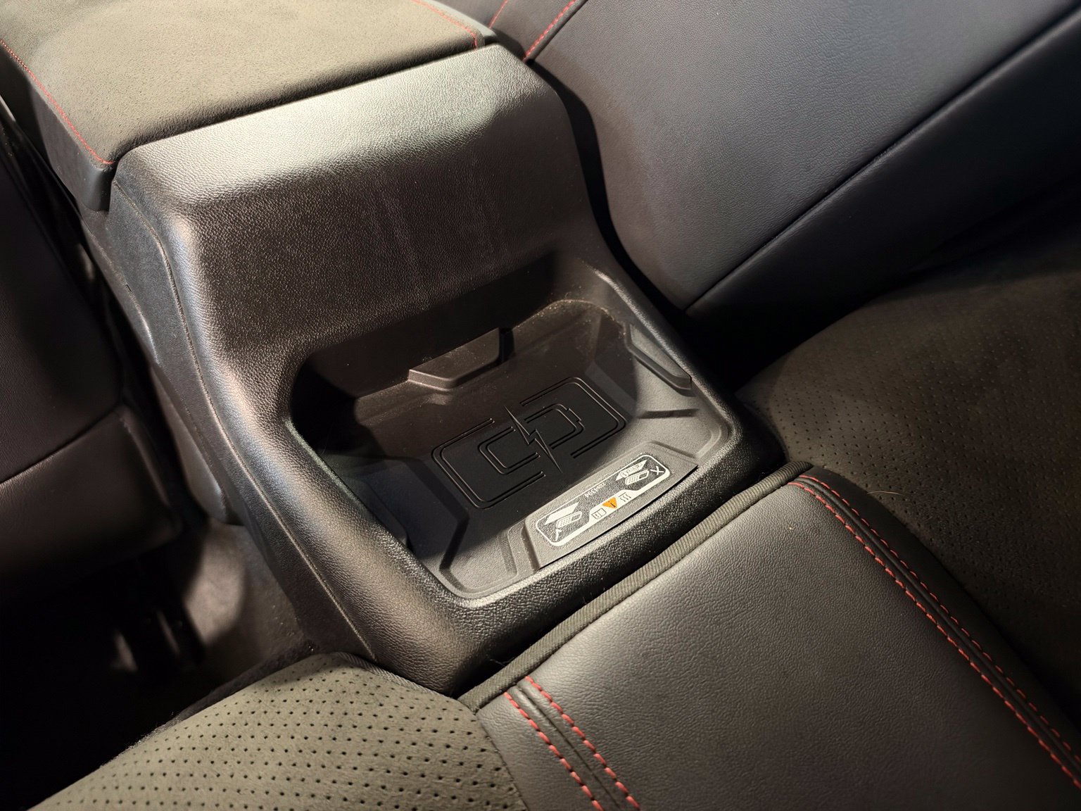 Used 2019 Chevrolet Camaro ZL1 RWD image 23
