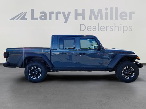 New 2026 Jeep Gladiator Rubicon image 6