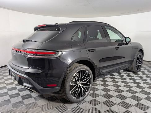New 2026 Porsche Macan image 7