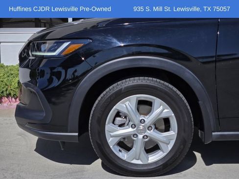 Used 2024 Honda HR-V LX image 8