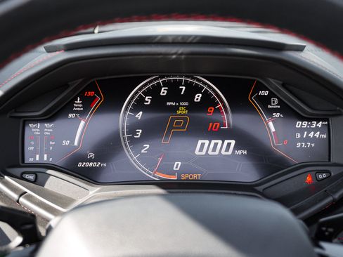 Used 2020 Lamborghini Huracan EVO AWD/4WD image 19