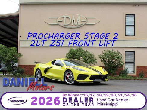 Used 2022 Chevrolet Corvette Stingray Preferred Cpe w/ Z51 Performance Package RWD image 1