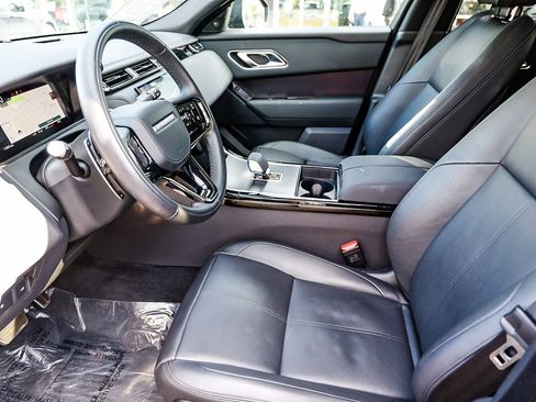 Used 2026 Land Rover Range Rover Velar Dynamic SE image 19