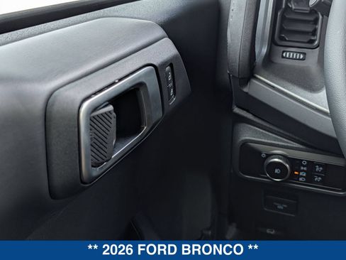 New 2026 Ford Bronco Badlands AWD/4WD image 25