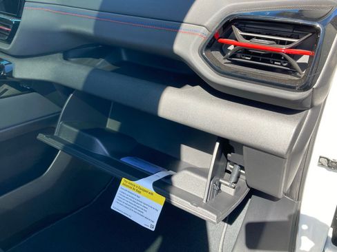 New 2025 Chevrolet Silverado EV RST image 34