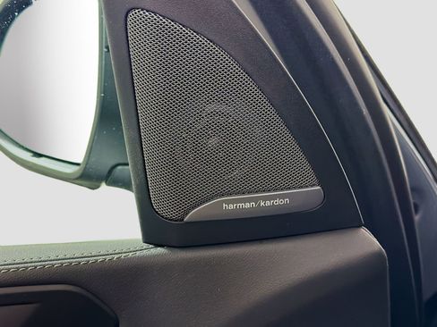 Certified 2025 BMW X5 xDrive40i w/ Climate Comfort Package image 22