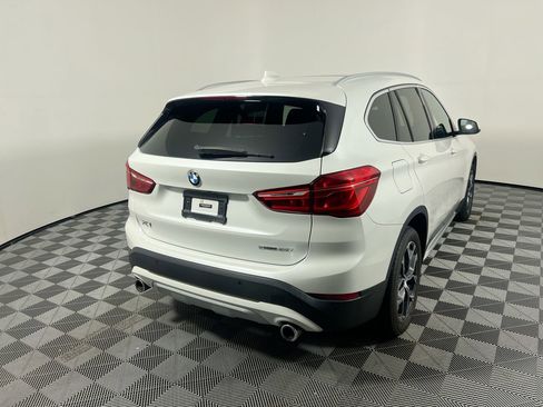 Used 2021 BMW X1 sDrive28i w/ Convenience Package image 3