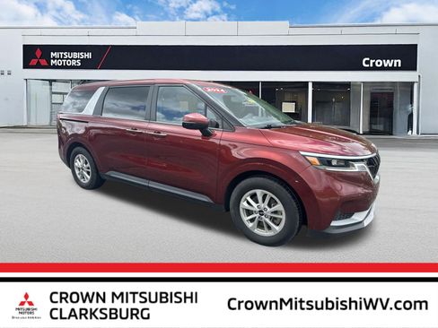 Used 2024 Kia Carnival LX FWD image 1