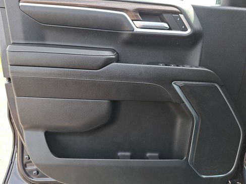 Used 2022 Chevrolet Silverado 1500 LT image 13