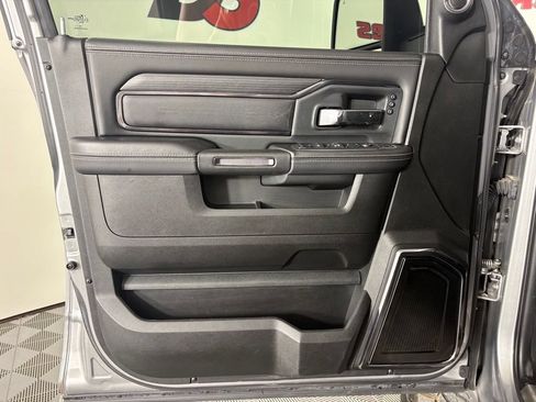 Used 2024 RAM 2500 Limited AWD/4WD image 18
