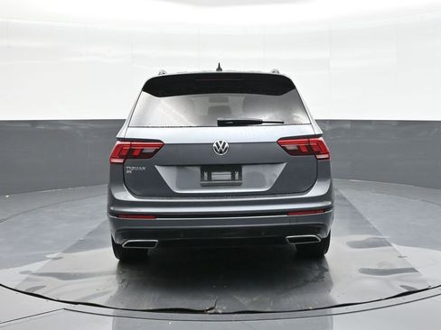 Used 2021 Volkswagen Tiguan SE R-Line image 11