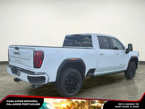 New 2026 GMC Sierra 2500 Denali Ultimate AWD/4WD image 7