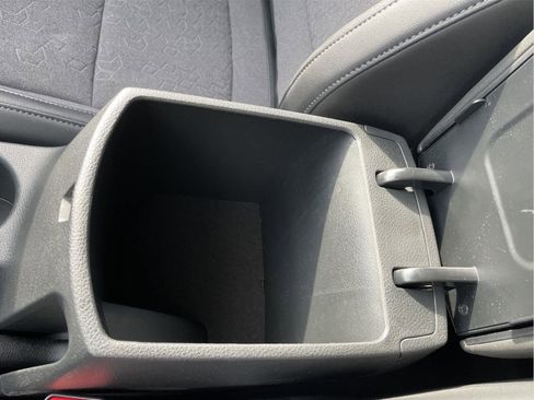 Used 2024 Kia Seltos S AWD/4WD image 31
