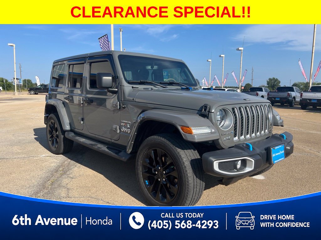 Used 2023 Jeep Wrangler Unlimited Sahara w/ Cold Weather Group AWD/4WD image 3