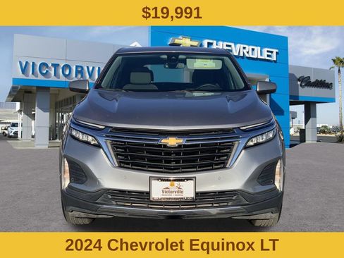 Certified 2024 Chevrolet Equinox LT FWD image 2