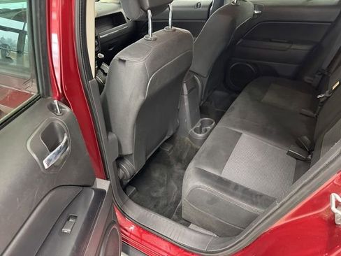 Used 2014 Jeep Patriot Latitude image 17