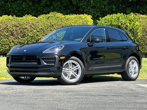 New 2026 Porsche Macan AWD/4WD image 1