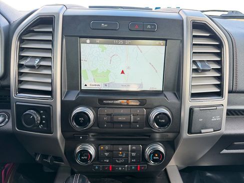 Used 2018 Ford F150 Platinum image 16