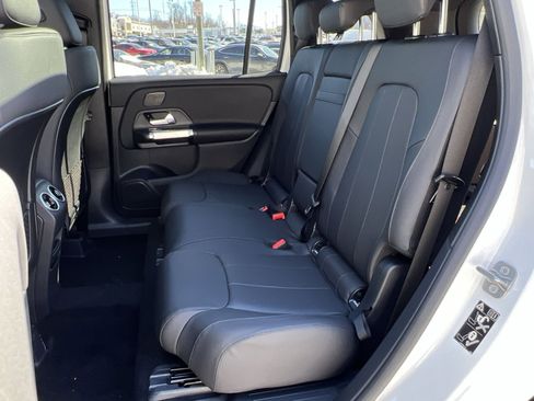 New 2026 Mercedes-Benz GLB 250 4MATIC image 23