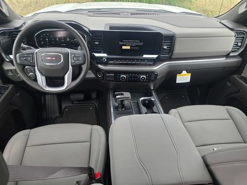 New 2026 GMC Sierra 1500 SLT AWD/4WD image 12
