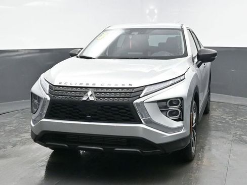 Used 2024 Mitsubishi Eclipse Cross SE image 2