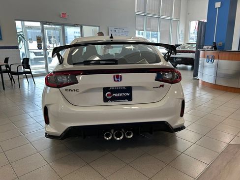 New 2026 Honda Civic Type R image 4