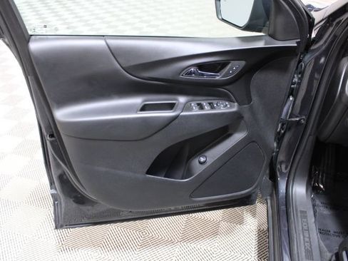 Used 2022 Chevrolet Equinox LT image 15