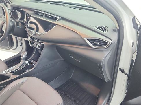 Used 2023 Buick Encore GX Select w/ Sport Touring Package image 32