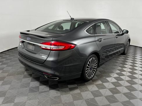 Used 2017 Ford Fusion Titanium FWD image 5