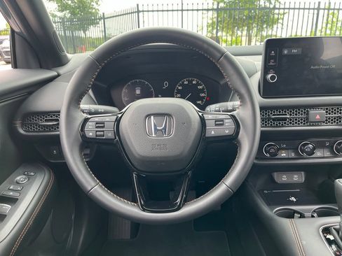 Certified 2026 Honda HR-V Sport image 17