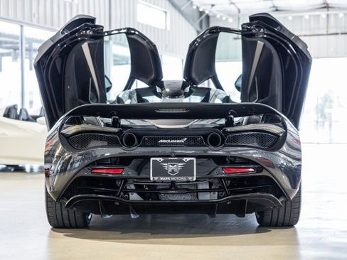 Used 2021 McLaren 720S Performance RWD image 6